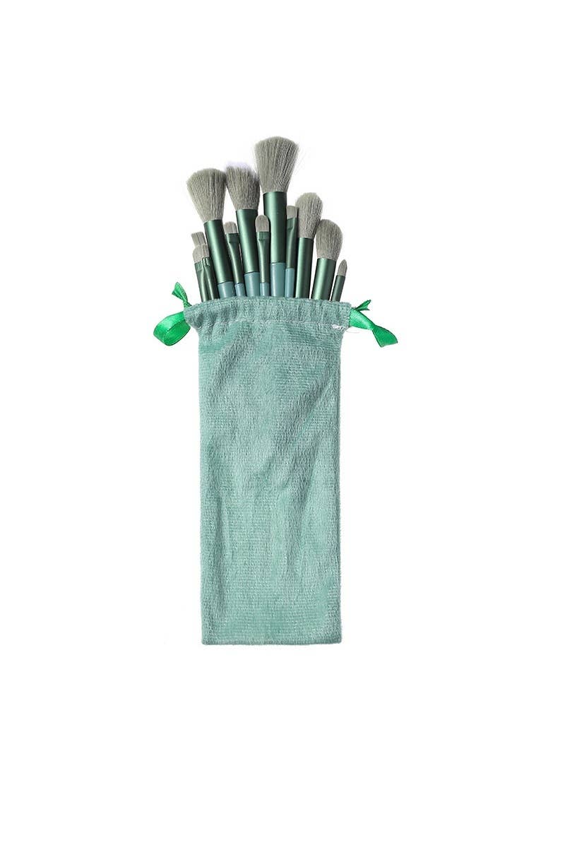 ๐ Crown & Contour: 13-Piece Brush Set